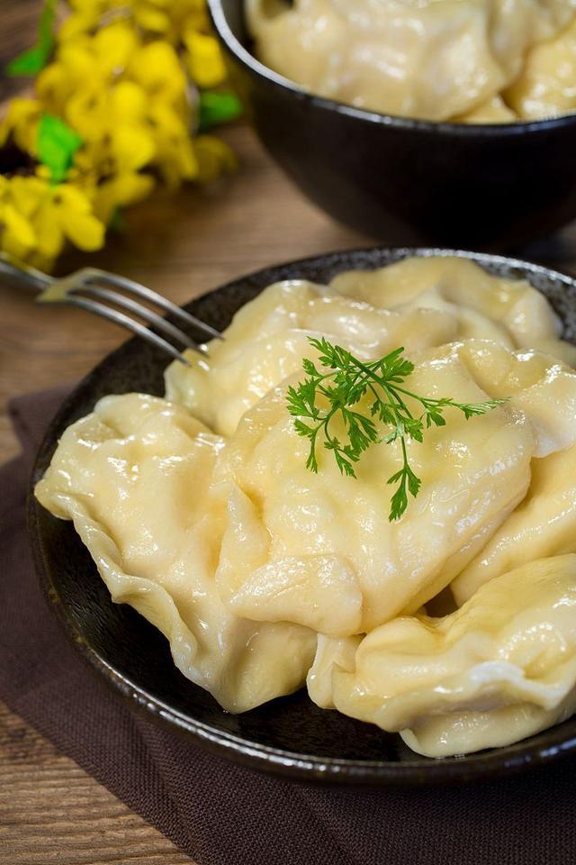 网友曝光袁记云饺曾吃出异物 食品安全问题引关注